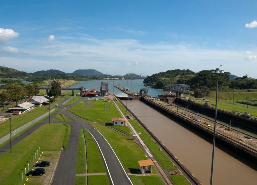visiting-the-panama-canal-season-1536×1152 visiting-the-panama-canal-season-1536x1152